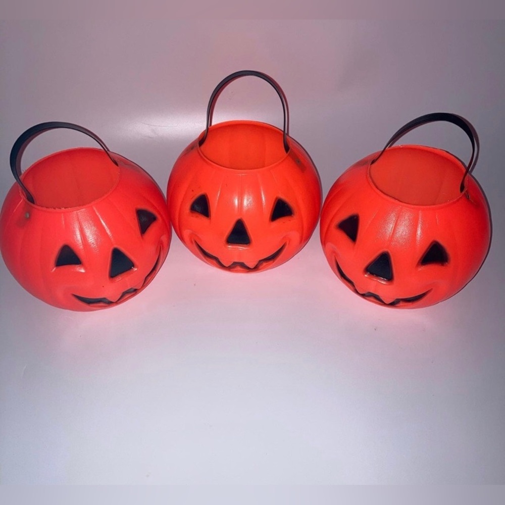 Vintage 1980 Carolina enterprises inc. orange pumpkin candy bucket blowmold